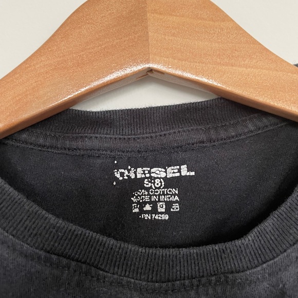 Long Sleeve t-shirt - Picture 2 of 2